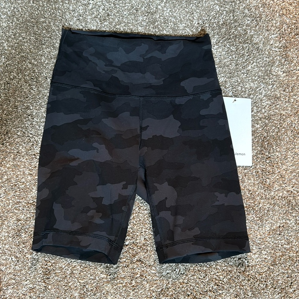 Wunder Train HR Short 8”